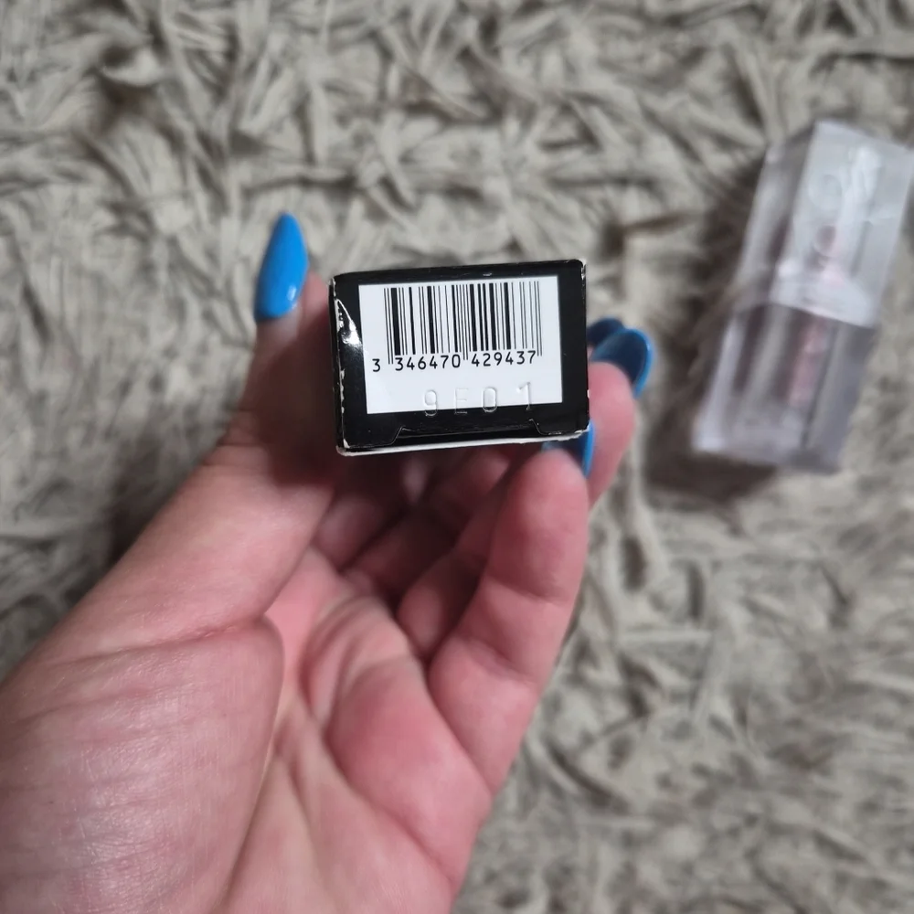 Lippy Bundle Guerlain Kiss Kiss Liquid Lipstick L368 Charming Matte Joah ✨️💫